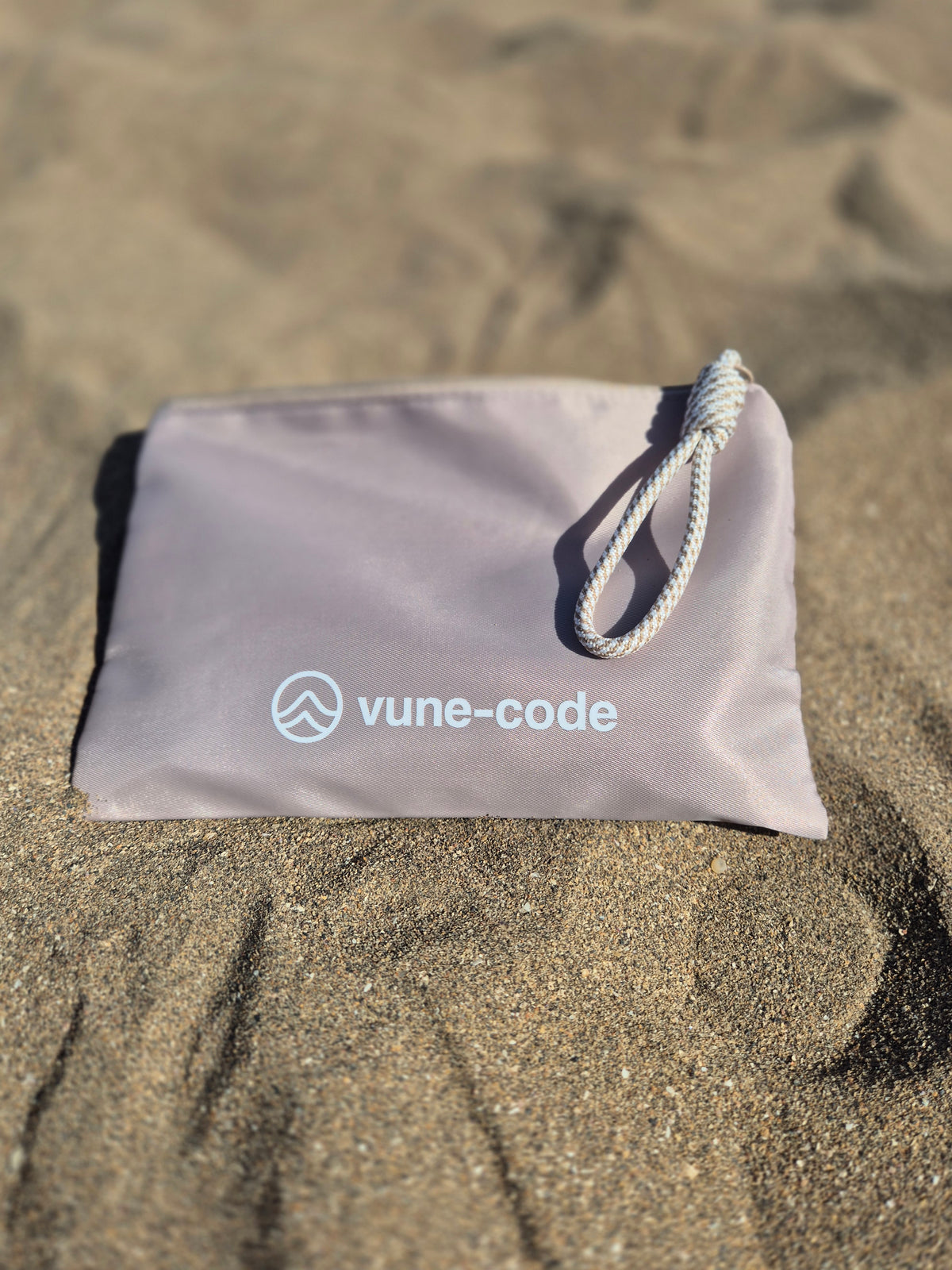 MAU CASE